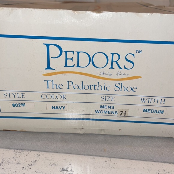 Pedors Orthopedic Shoes with Velcro Strap Brand New Never Worn - Picture 6 of 11